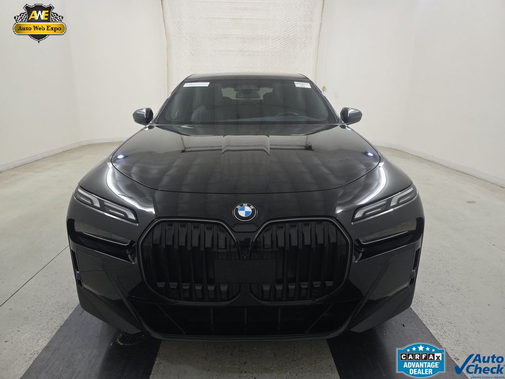 bmw 7 series 2024 WBA23EH0XRCS55619 image bmw 7 series 2024 WBA23EH0XRCS55619 image